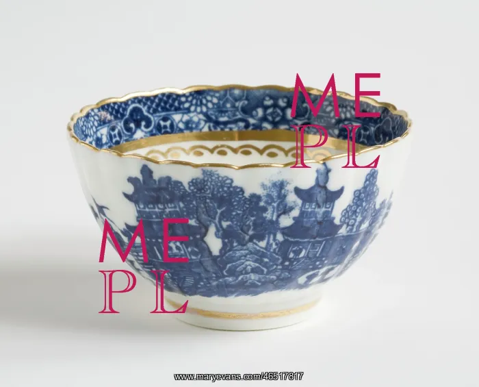 : Tea bowl made from porcelain, transfer-printed in underglaze blue with : Tea bowl made from porcelain, transfer-printed in underglaze blue with