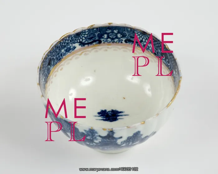 : Tea bowl made from porcelain, transfer-printed in underglaze blue with : Tea bowl made from porcelain, transfer-printed in underglaze blue with