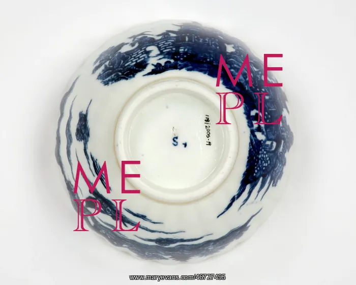 : Tea bowl made from porcelain, transfer-printed in underglaze blue with : Tea bowl made from porcelain, transfer-printed in underglaze blue with