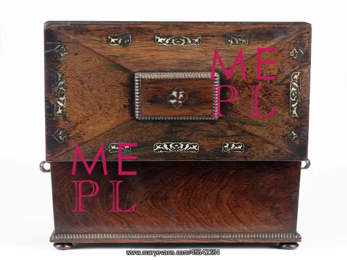 : Tea caddy made from rosewood with mother-of-pearl inlays : Tea caddy made from rosewood with mother-of-pearl inlays