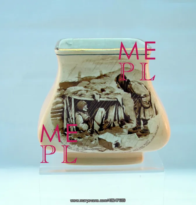 : Tea caddy - Bairnsfatherware : Tea caddy - Bairnsfatherware