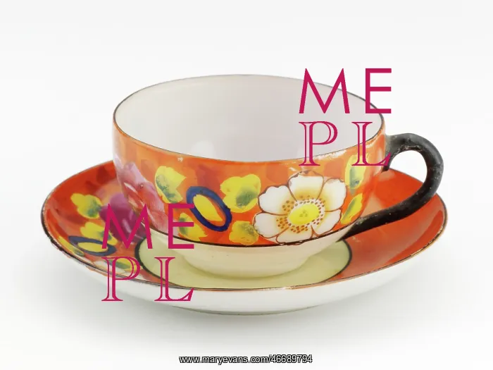 : Tea cup and saucer : Tea cup and saucer