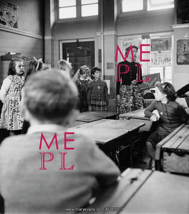 : Teacher with class of primary school children : Teacher with class of primary school children