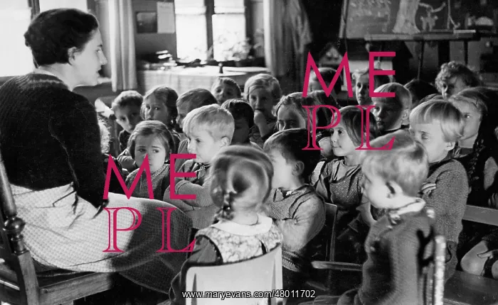 : Teacher and pupils, 1930 : Teacher and pupils, 1930