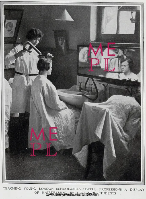 : Teaching hair dressing : Teaching hair dressing