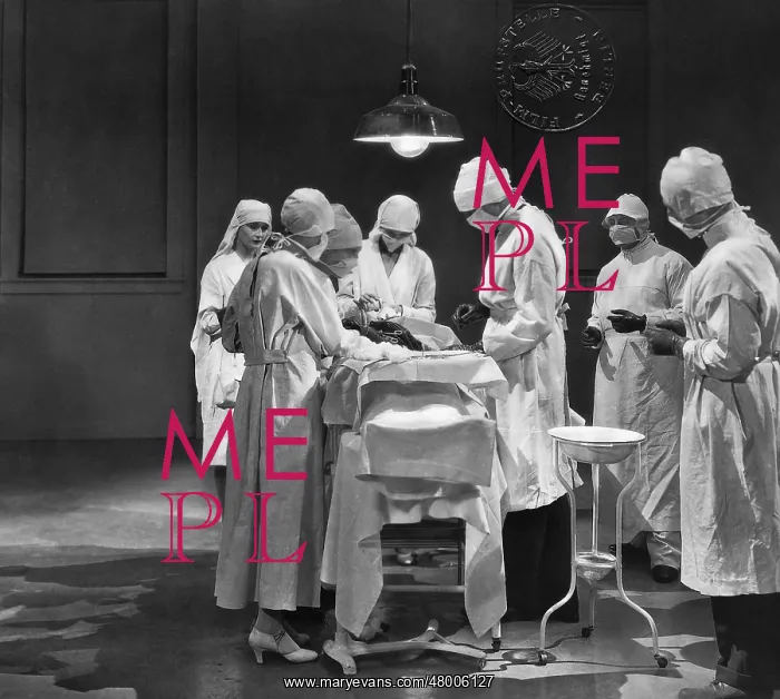 : Team of doctors in an operation : Team of doctors in an operation