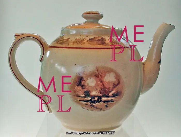 : Teapot - A Souvenir of the Great War : Teapot - A Souvenir of the Great War