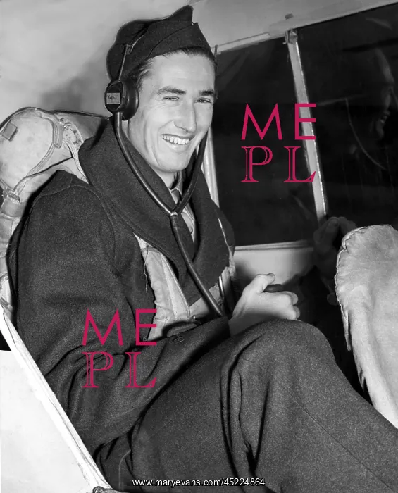 : Ted Williams in Navy's flight training school ? : Ted Williams in Navy's flight training school ?