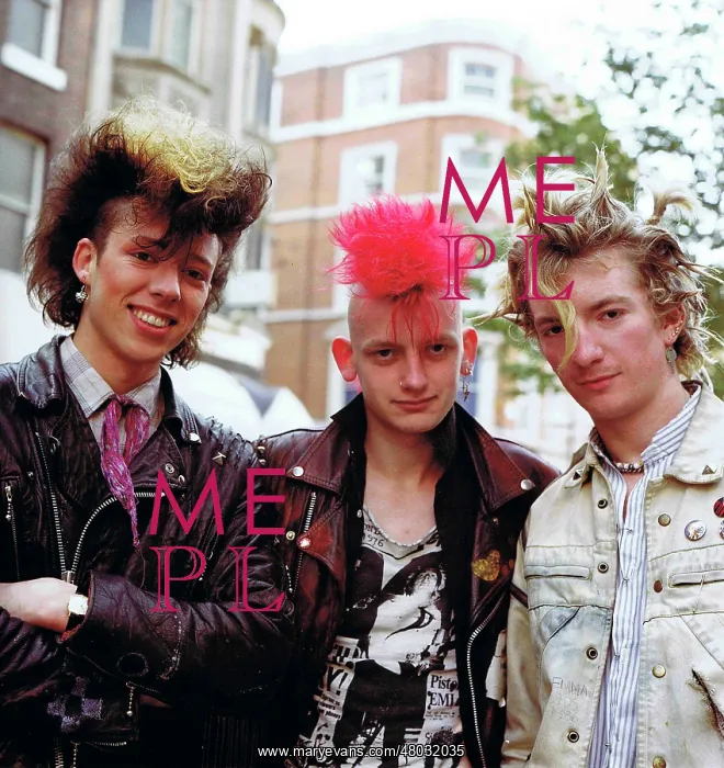 : Three Teenage Punks - Manchester : Three Teenage Punks - Manchester