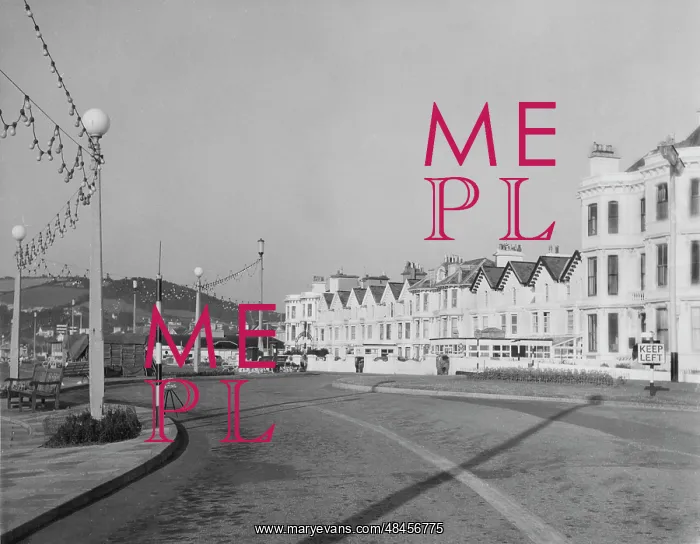  : TEIGNMOUTH PROMENADE