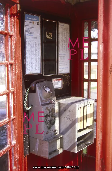: TELEPHONE BOX INTERIOR : TELEPHONE BOX INTERIOR