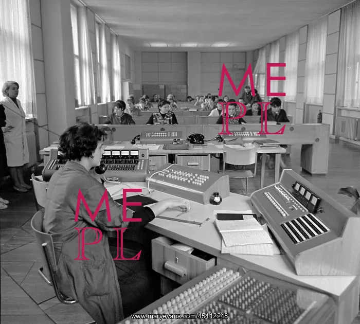 : Telephone operators : Telephone operators