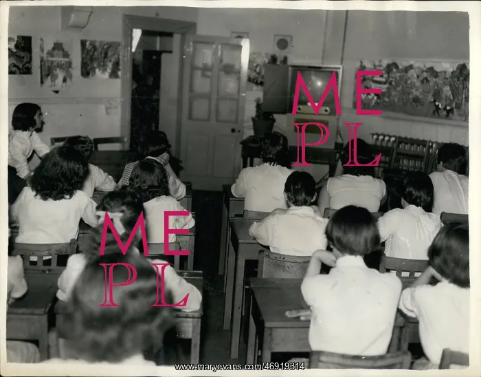 : Television in schools experiment, Acton, West London : Television in schools experiment, Acton, West London