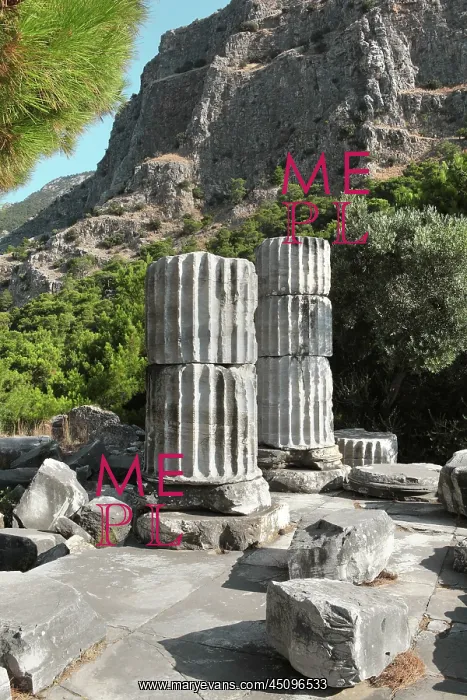 : Temple of Athena, Priene, Aydin, Turkey : Temple of Athena, Priene, Aydin, Turkey