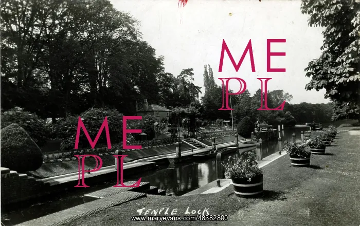 : Temple Lock, Hurley, Marlow, England : Temple Lock, Hurley, Marlow, England