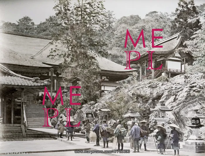 : Temple and people at Ishiyama - Japan : Temple and people at Ishiyama - Japan