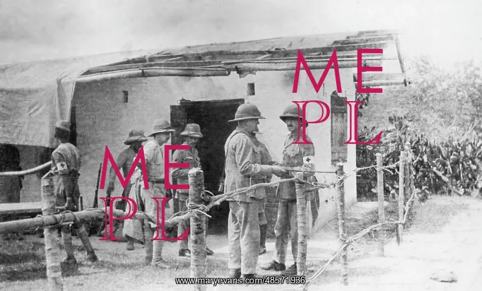 : Temporary operating theatre, Lindi area, East Africa, WW1 : Temporary operating theatre, Lindi area, East Africa, WW1