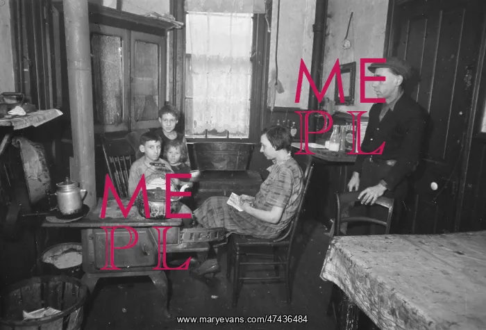: Tenement kitchen, Hamilton Co. Ohio : Tenement kitchen, Hamilton Co. Ohio