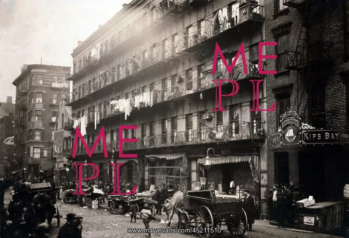 : Tenements in New York's crowded immigrant ? : Tenements in New York's crowded immigrant ?