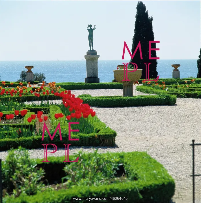 : Terrace of the castle Miramar : Terrace of the castle Miramar