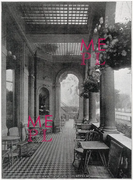 : Terrace of the Hyde Park Hotel : Terrace of the Hyde Park Hotel