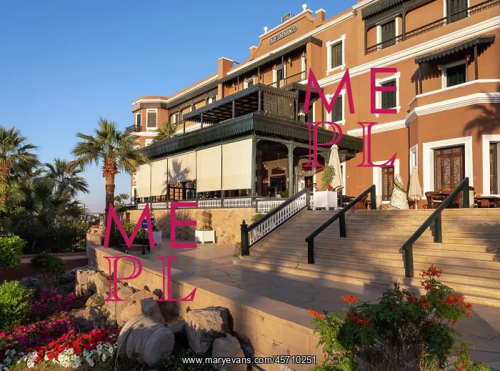 : Terrace, Old Cataract Hotel, Aswan, Egypt : Terrace, Old Cataract Hotel, Aswan, Egypt