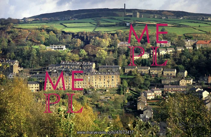 : Terraced stone houses at Hebden Bridge, West Yorkshire : Terraced stone houses at Hebden Bridge, West Yorkshire