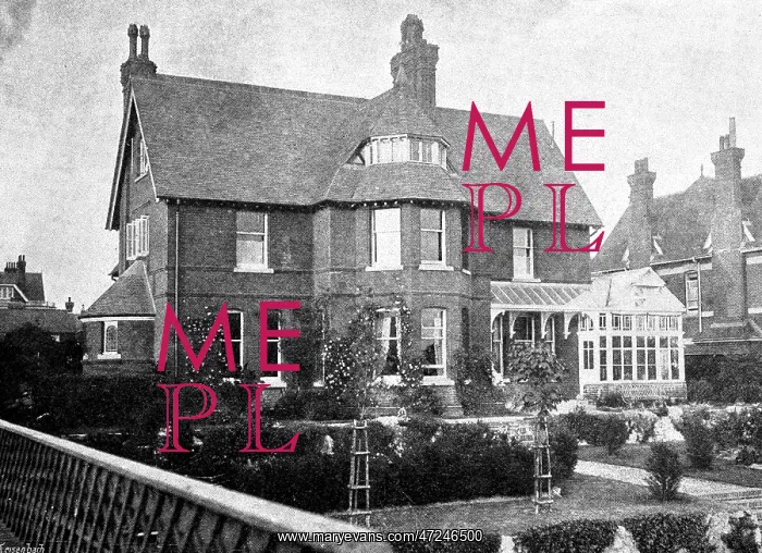 : TH HUXLEY / EASTBOURNE : TH HUXLEY / EASTBOURNE