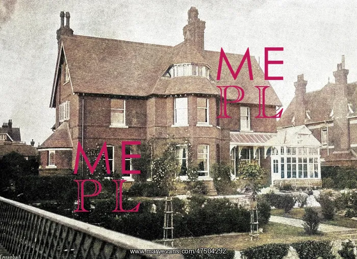 : TH HUXLEY / EASTBOURNE : TH HUXLEY / EASTBOURNE