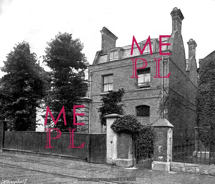 : TH HUXLEY / ST JOHNS WOOD : TH HUXLEY / ST JOHNS WOOD