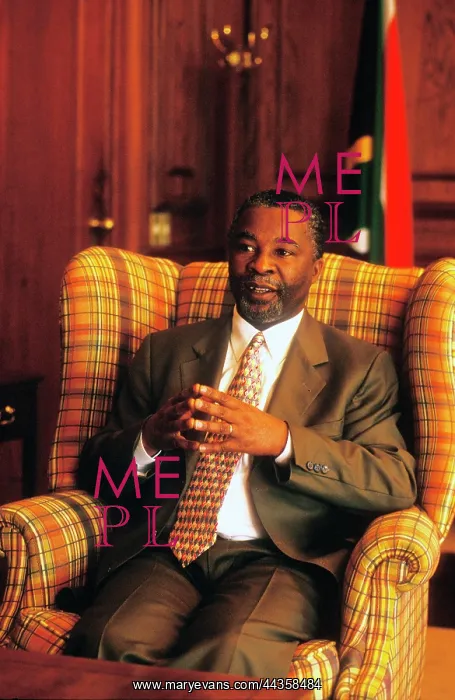 : Thabo Mbeki in his Pretoria offices : Thabo Mbeki in his Pretoria offices
