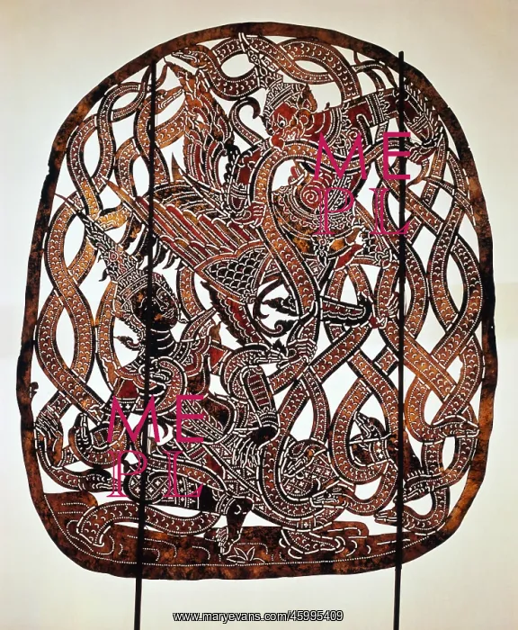  : Thai Arts. Thai Nang screen, scene from Ramakien, Khrut liberating Phra Lak