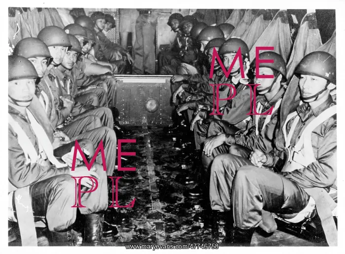 : Thai paratroop trainees seated in the jump-ship : Thai paratroop trainees seated in the jump-ship