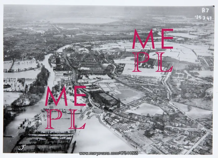  : Thames flooding 1947