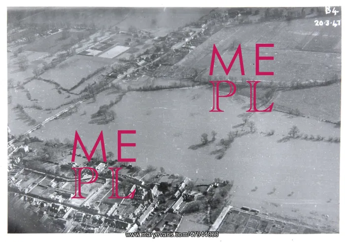  : Thames flooding 1947