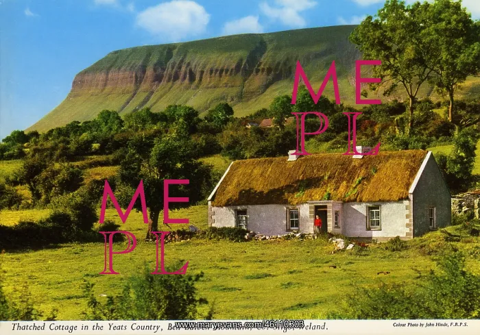 : Thatched Cottage in Yeats Country, Ben Bulben Mountain : Thatched Cottage in Yeats Country, Ben Bulben Mountain