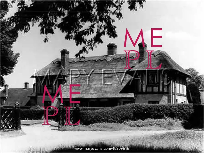 : THATCHED LODGE : THATCHED LODGE