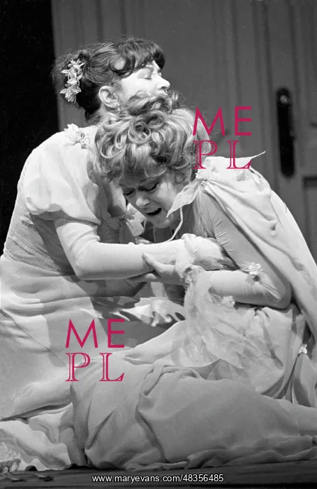 : ?The Cherry Orchard? performance, 1979 : ?The Cherry Orchard? performance, 1979