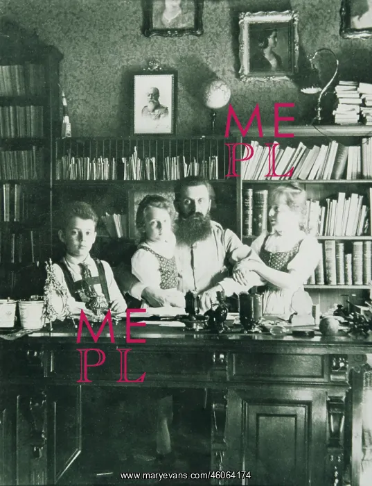 : Theodor Herzl and his children : Theodor Herzl and his children
