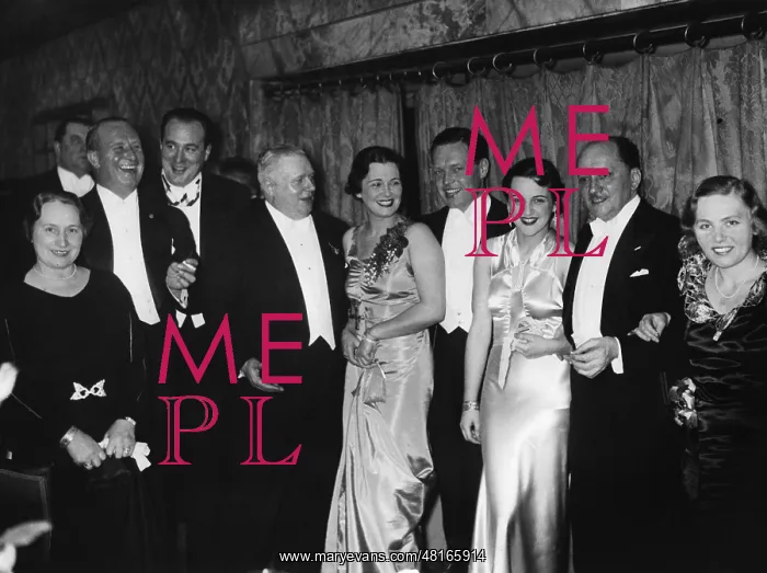 : Theodor Loos : Theodor Loos