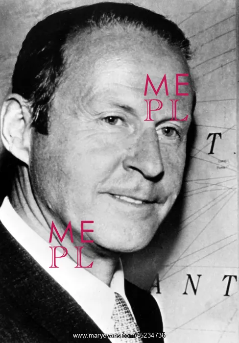 : THOR HEYERDAHL, image dated 07 / 25 / 69.. ? : THOR HEYERDAHL, image dated 07 / 25 / 69.. ?