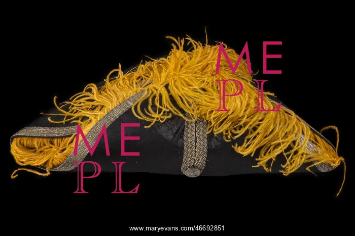 : Three-cornered hat with orange ostrich feather border, 1911 : Three-cornered hat with orange ostrich feather border, 1911