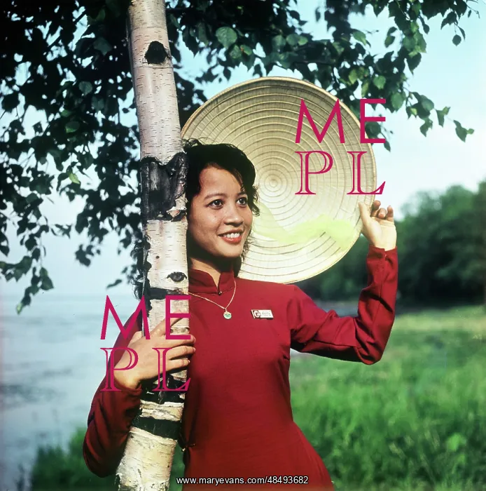 : Thu Hien, 1967 : Thu Hien, 1967