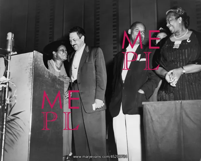 : Thurgood Marshall standing with educator ? : Thurgood Marshall standing with educator ?