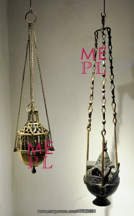  : Thurible for incense