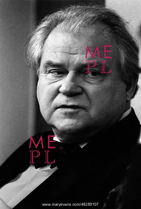 : Tikhon Khrennikov, 1982 : Tikhon Khrennikov, 1982