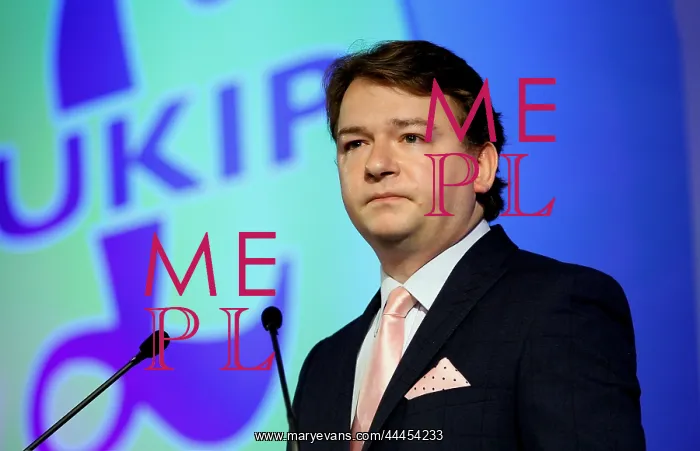 : Tim Aker Mep : Tim Aker Mep