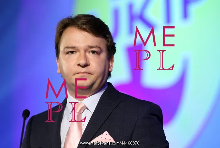 : Tim Aker Mep : Tim Aker Mep