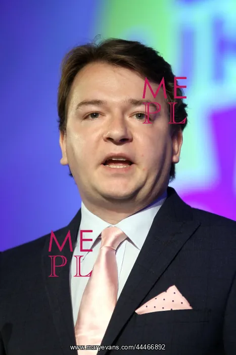 : Tim Aker Mep : Tim Aker Mep