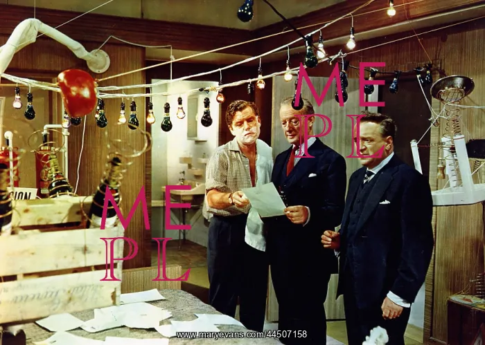 : Next To No Time (1959) : Next To No Time (1959)